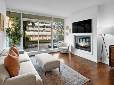 Waterfalls Hotel – Waterscape