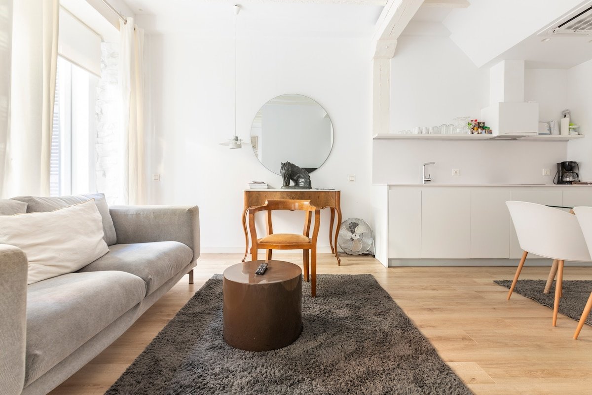 Central Suites! by Sergio gallery image 3