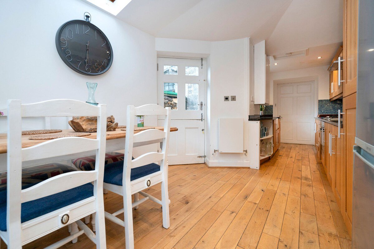 Luxury City Centre Apartment gallery image 5