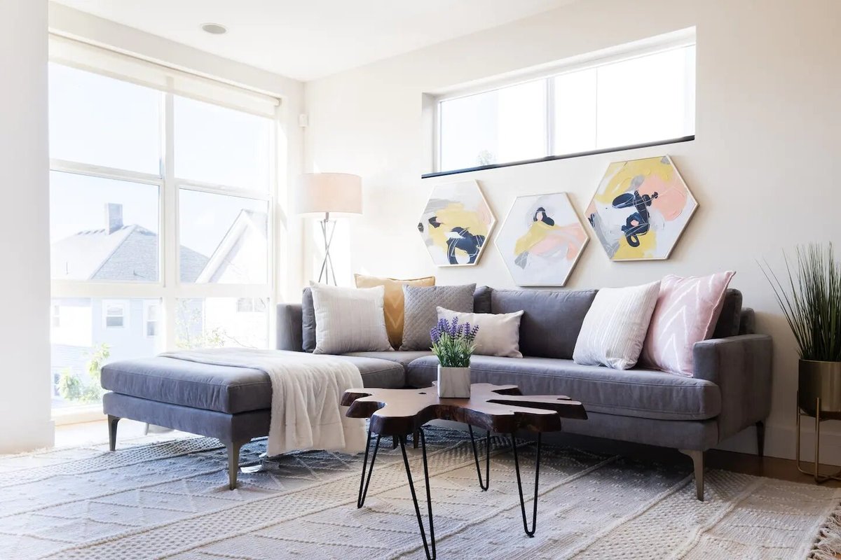 3BR Urban Oasis w/ Deck & Near Space Needle