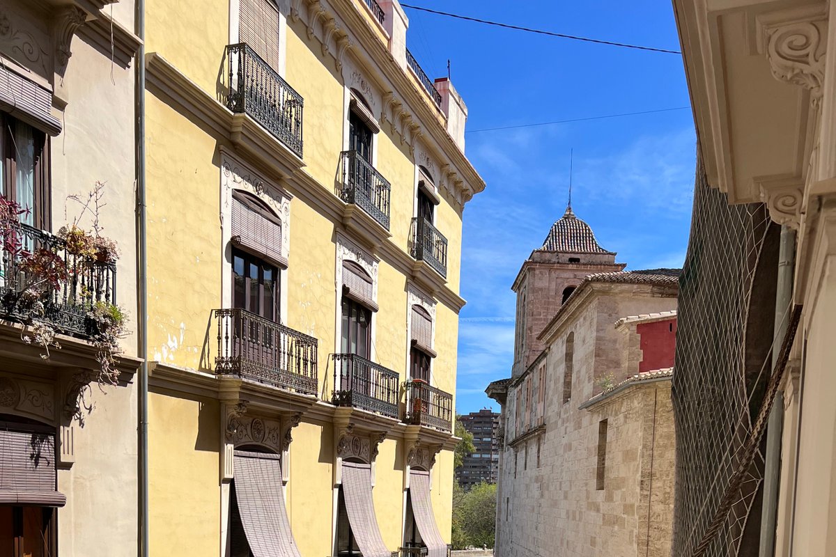 Charming Historic Flat in Central Valencia