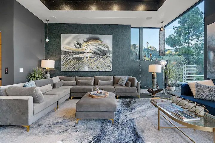 Hillside Estate: Pool & Jacuzzi gallery image 4