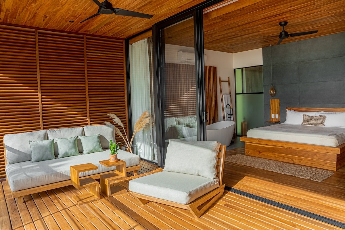 The L Design Villa gallery image 2