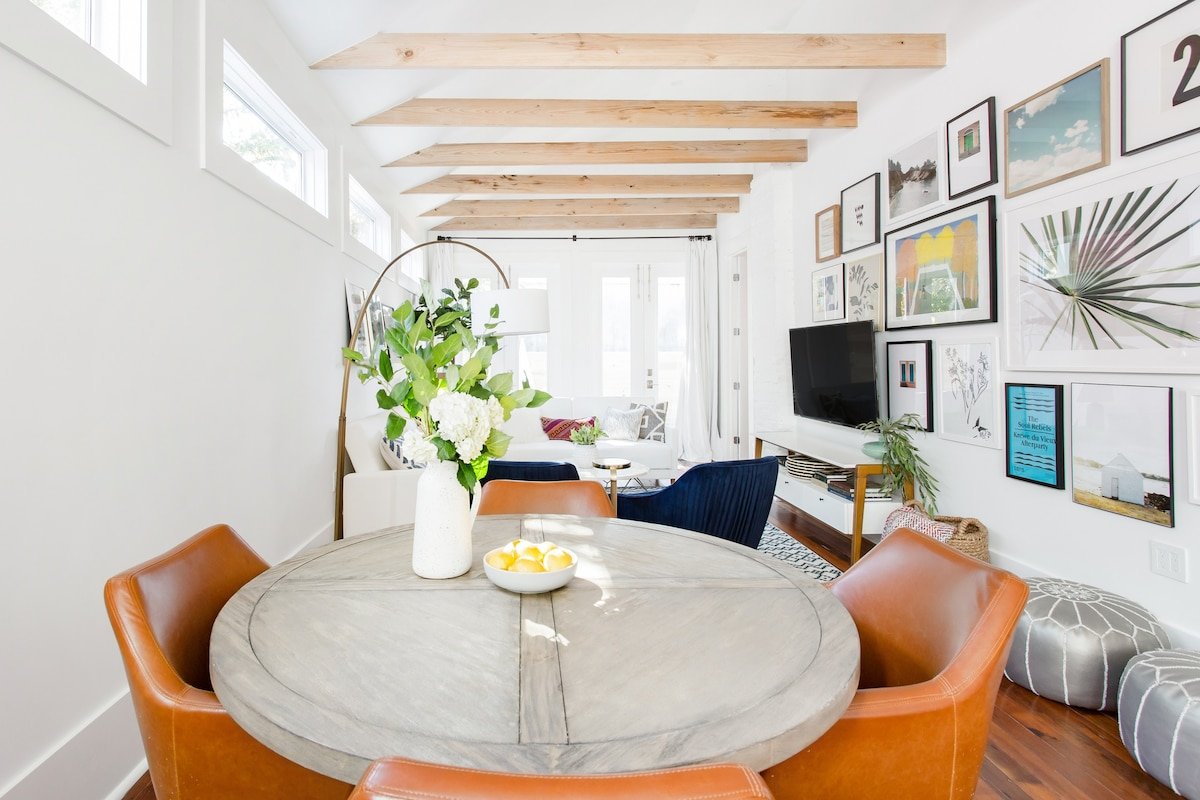 Creole Cottage Jewel, close to Magazine gallery image 4