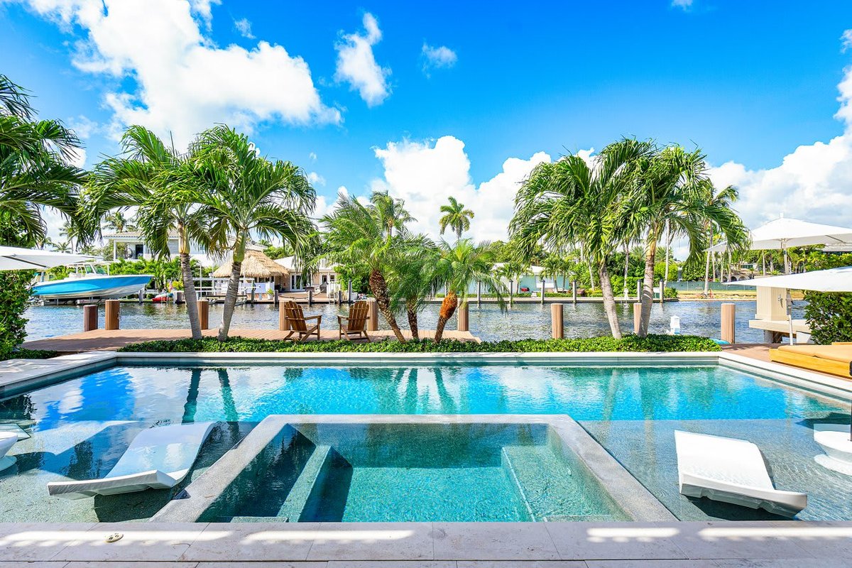 Riviera Reserve by Stay Awhile Villas