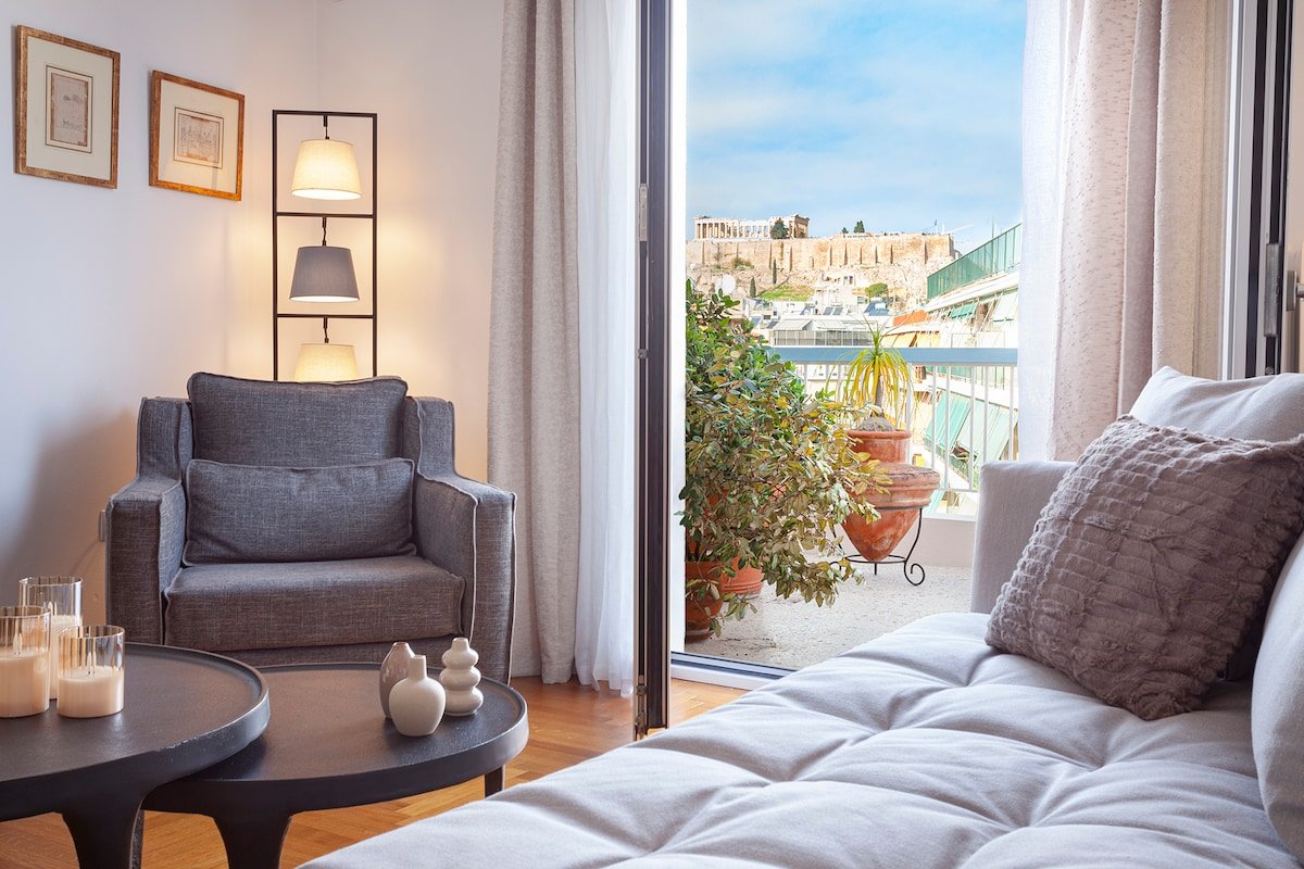 Unique Acropolis View Penthouse gallery image 4