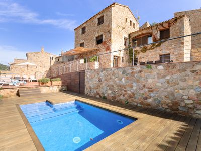 VILLA PANDORA luxury rustic house with pool