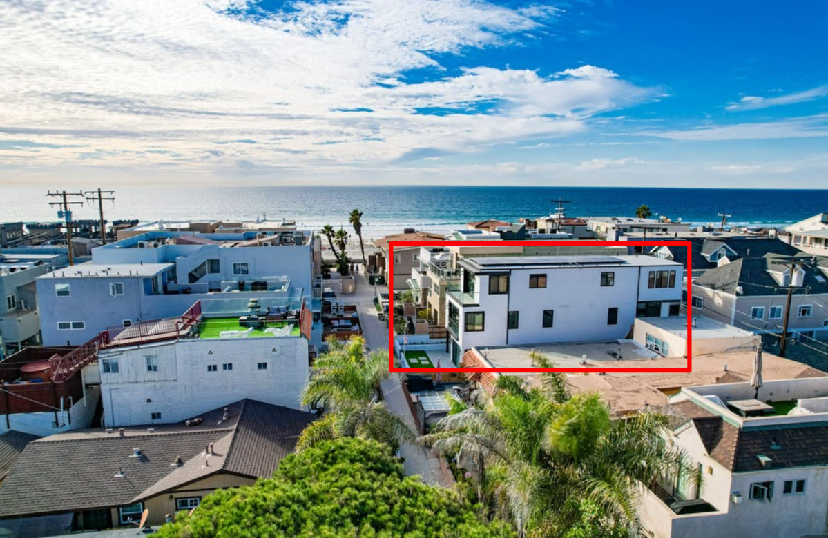 OCEAN VIEW Penthouse – 1 block to the beach