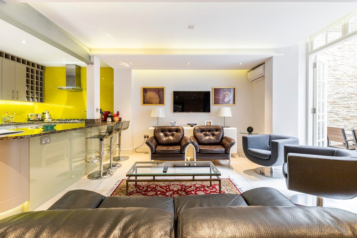 Delightful Marylebone Mayfair boarder spacious gallery image 4