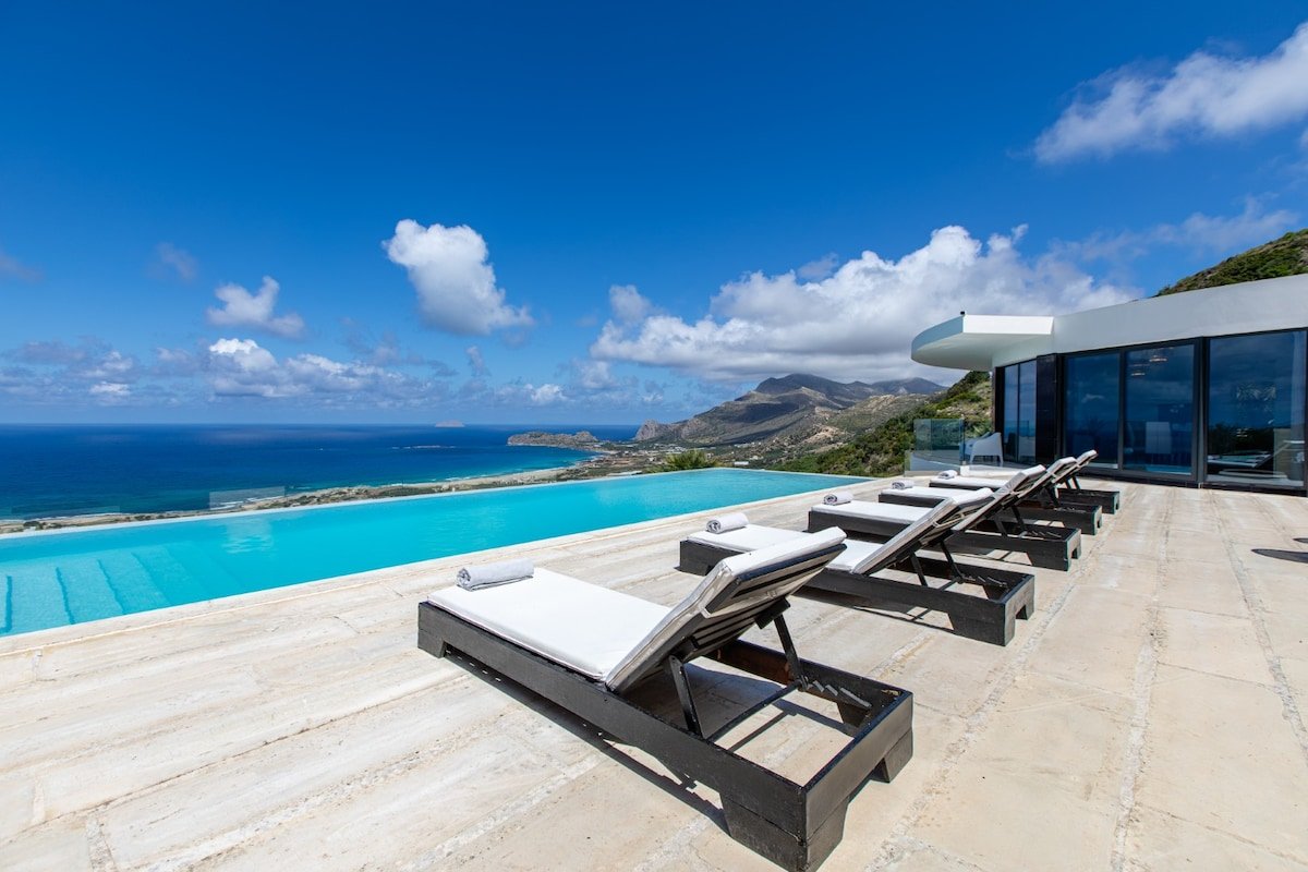 Lux villa in Falasarna beach★Jacuzzi★Infinity pool gallery image 5