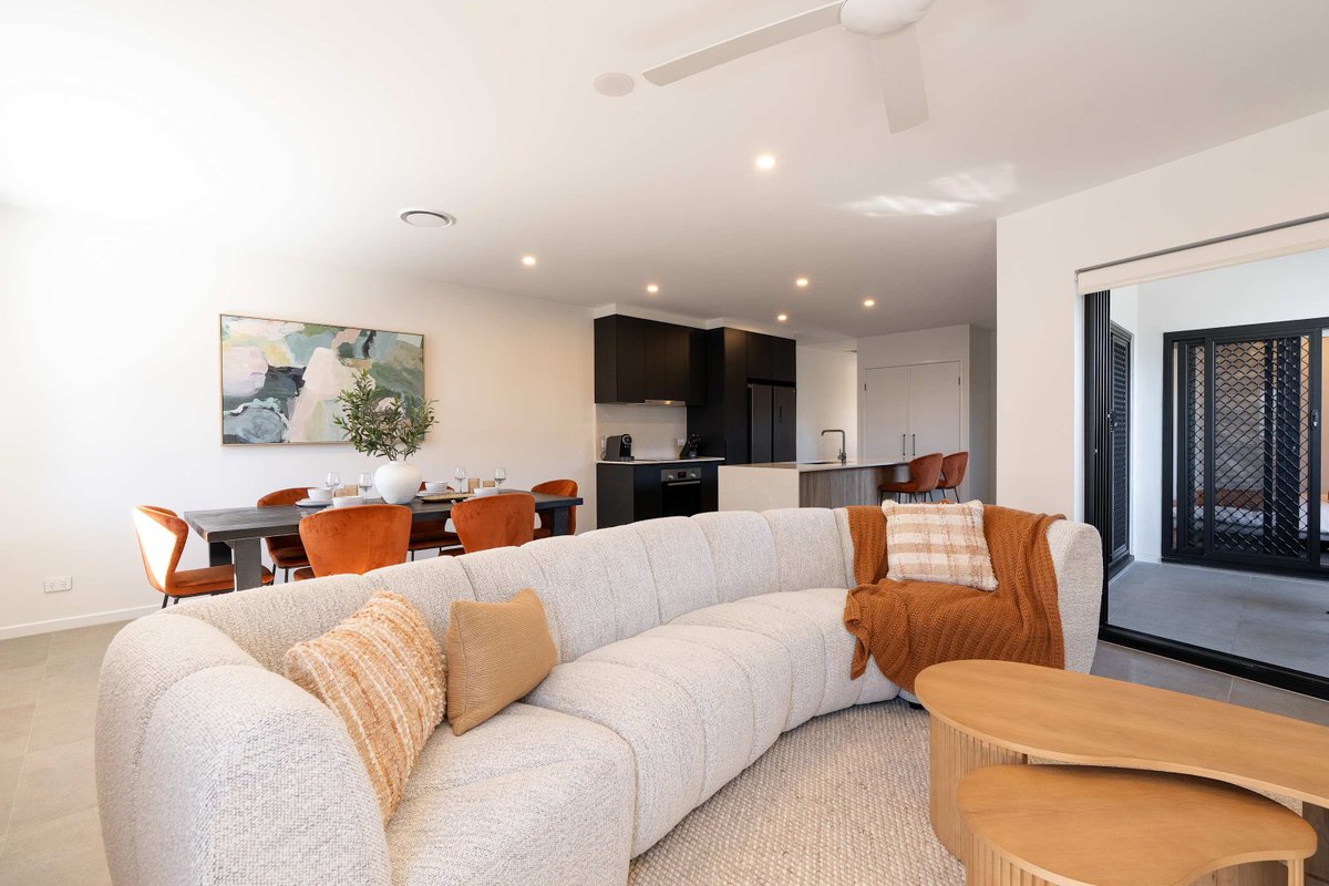 New Spacious/Rooftop/EV/3BD/Shops/parkings