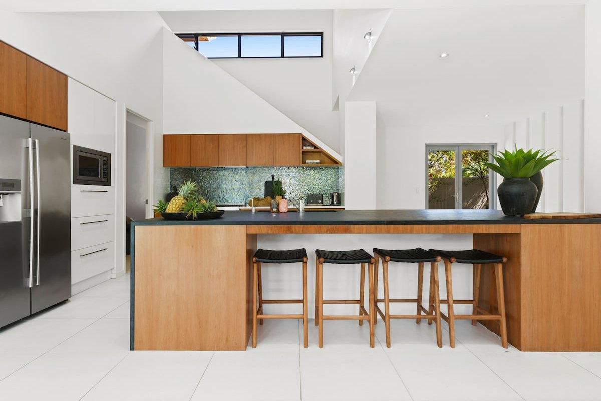 Witta Circle – Walk to Hastings St & Noosa Beach gallery image 4