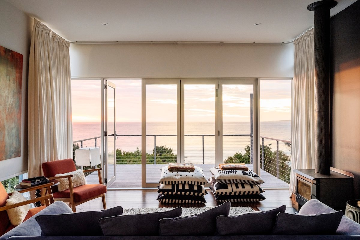 Holland House Bay of Fires gallery image 4