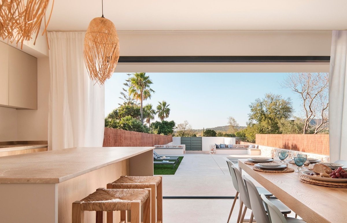 Villa Sa Caseta Santanyi con piscina y vistas gallery image 2