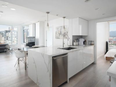 3 Bed Room Sub Penthouse Ocean and MountainView