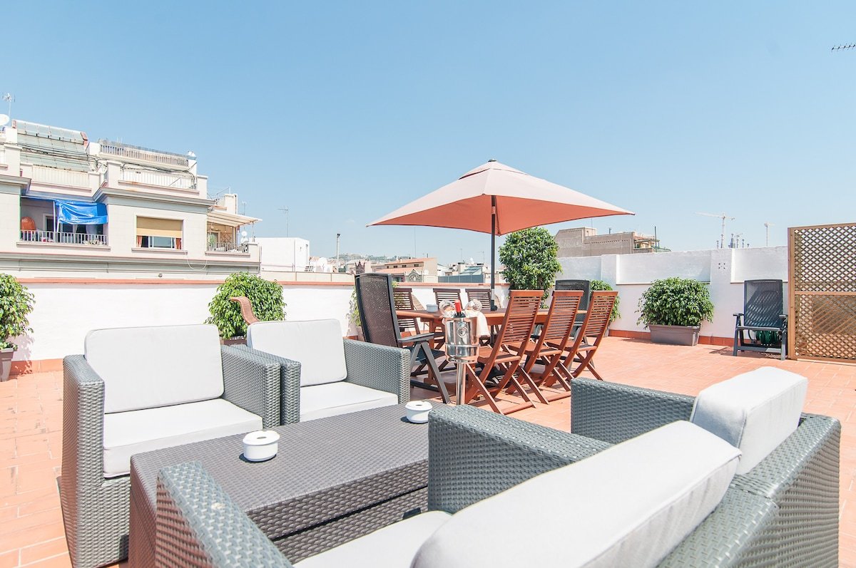 Sleeps 18 off Paseo de Gracia with sunny terrace gallery image 2