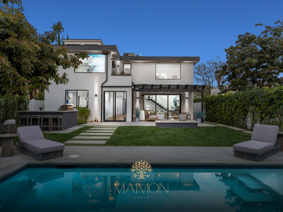 Elegant Beverly Grove Oasis with Top-Tier Comfort