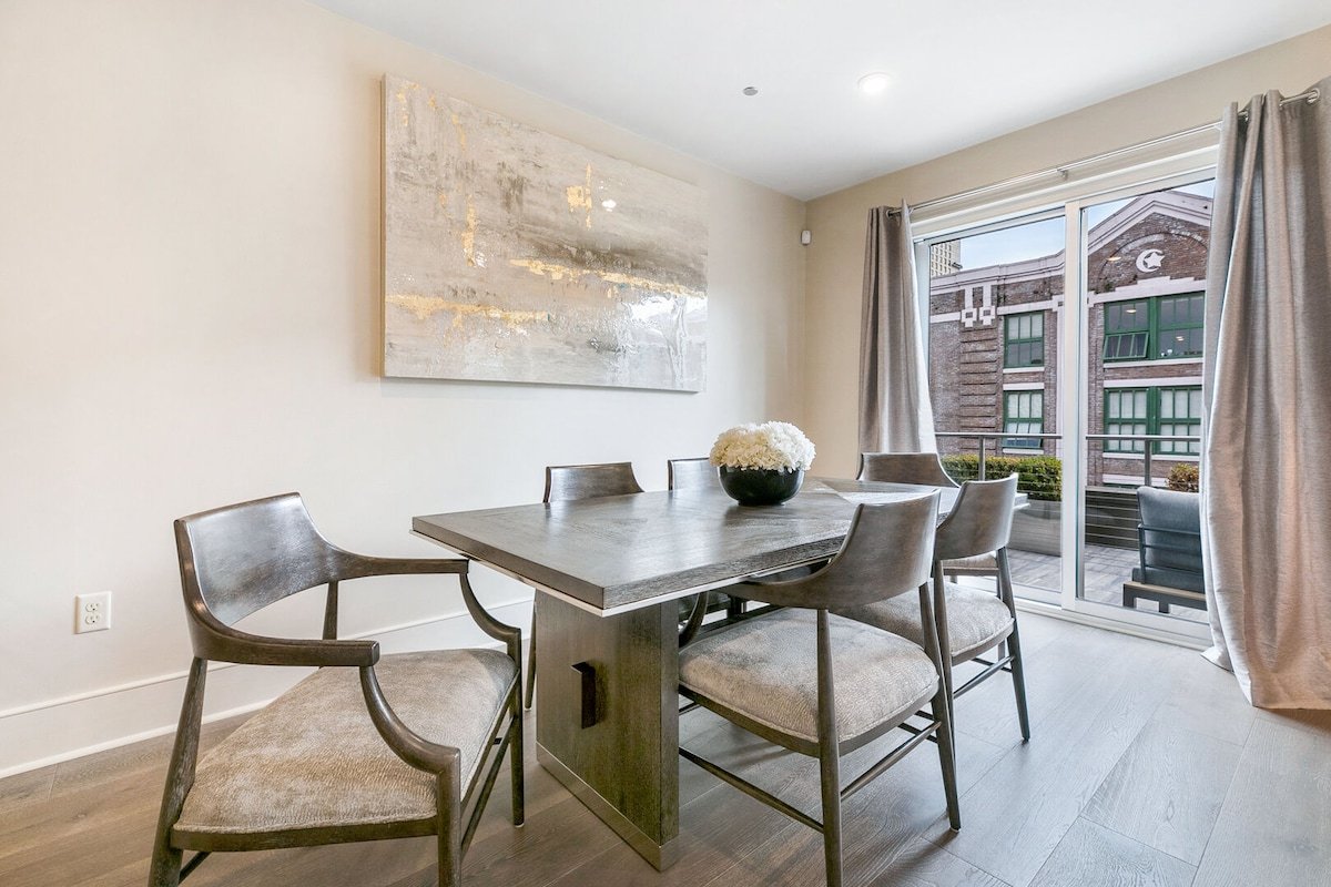 5B/5.1B Penthouse with Large Private Balcony gallery image 4