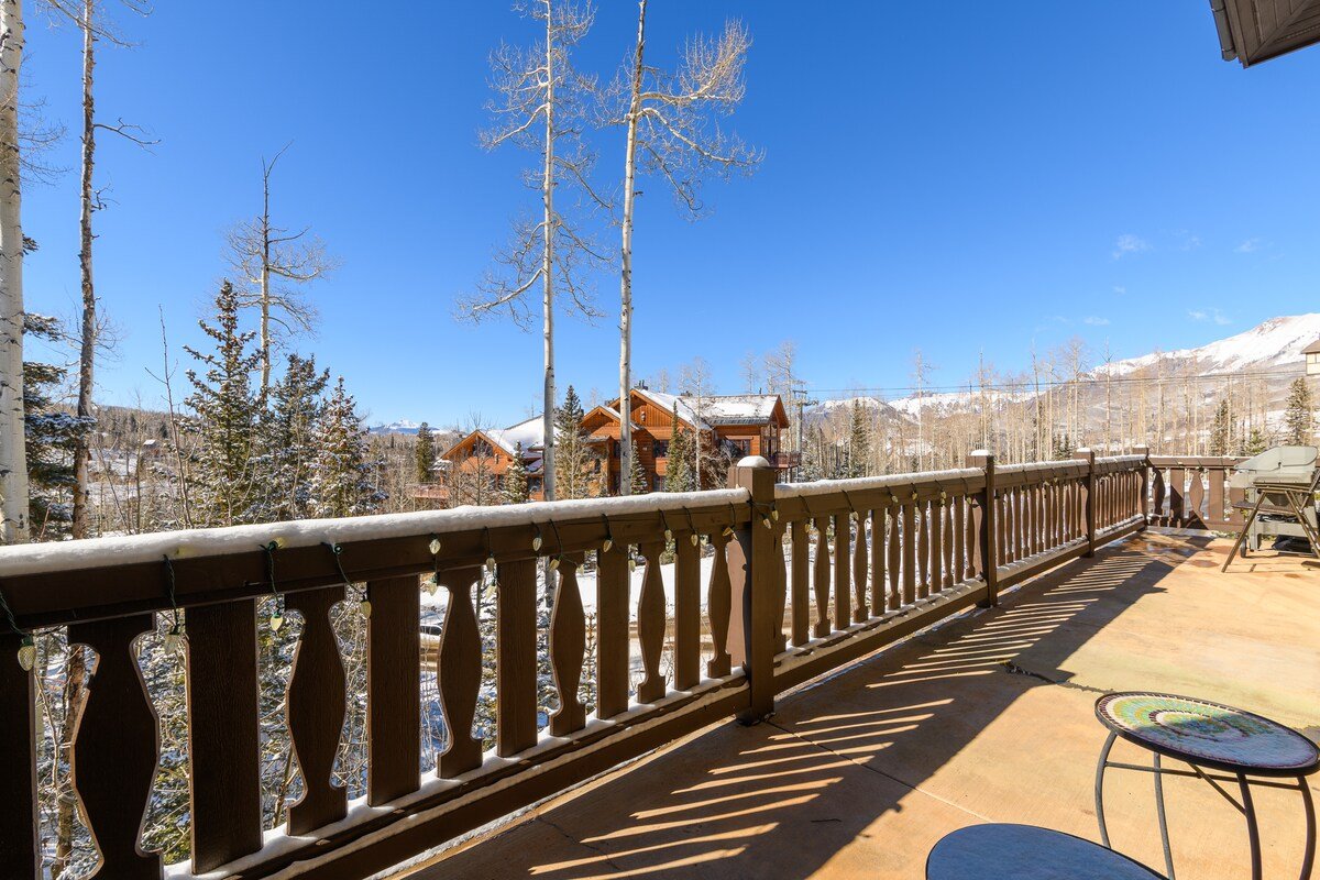 Belvedere’s Lost Chalet gallery image 2