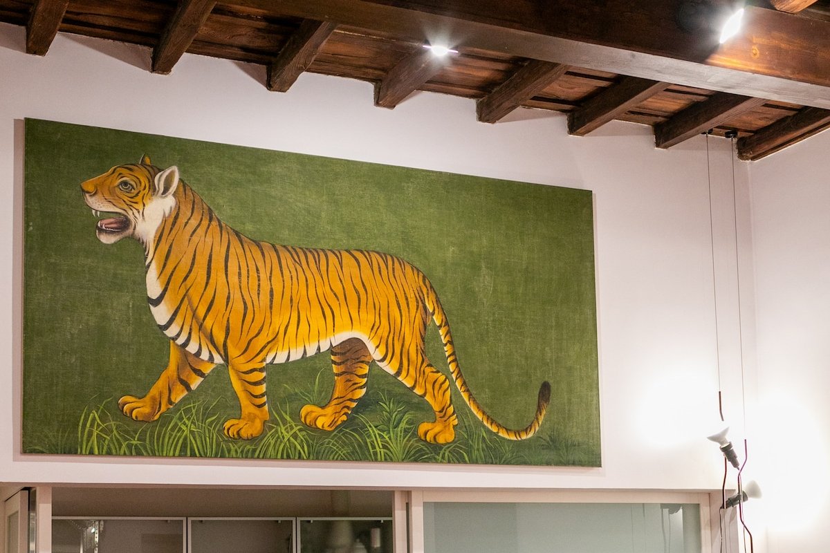 Vittoria Family 2 bedroom Apartment Spanish steps gallery image 5