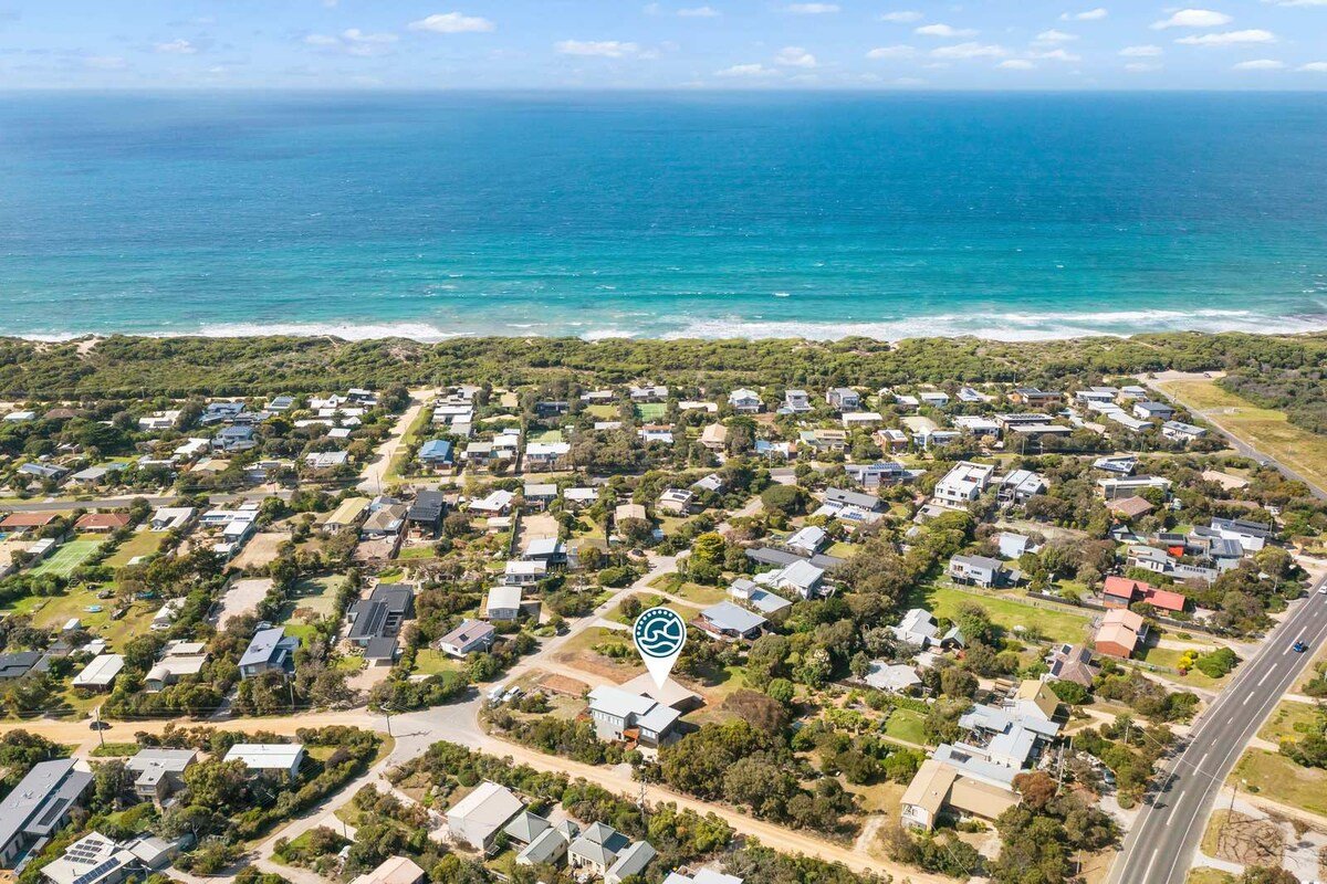 Sunni on Seventh gallery image 3