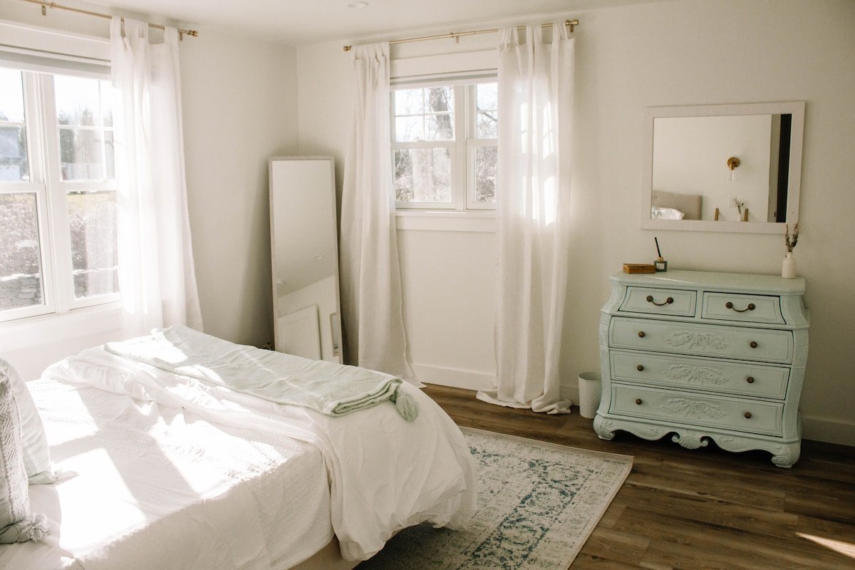 Gather Farmhouse | 4BR | 2BA w/ Hot Tub gallery image 5