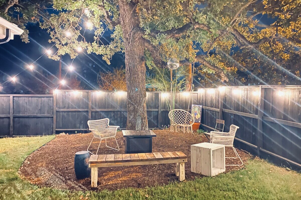 Large Private Modern House in Hip East ATX gallery image 4