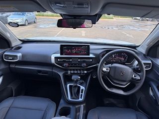 Used car gallery