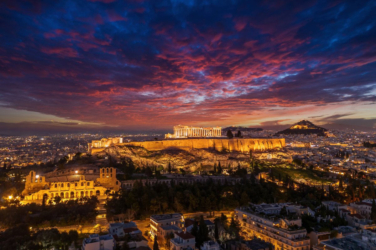 Ultimate Stay in Gazi Building