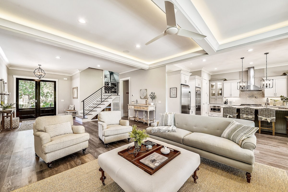 Stoney Creek gallery image 2