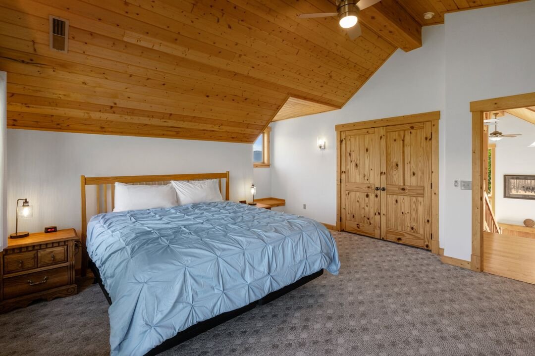 New! Paradise Valley home with hot tub & views gallery image 3