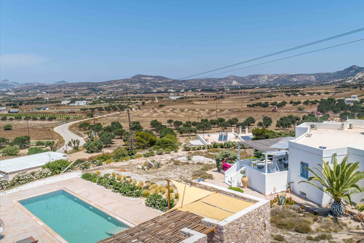 Milos Retreat Fusion – Entire Complex