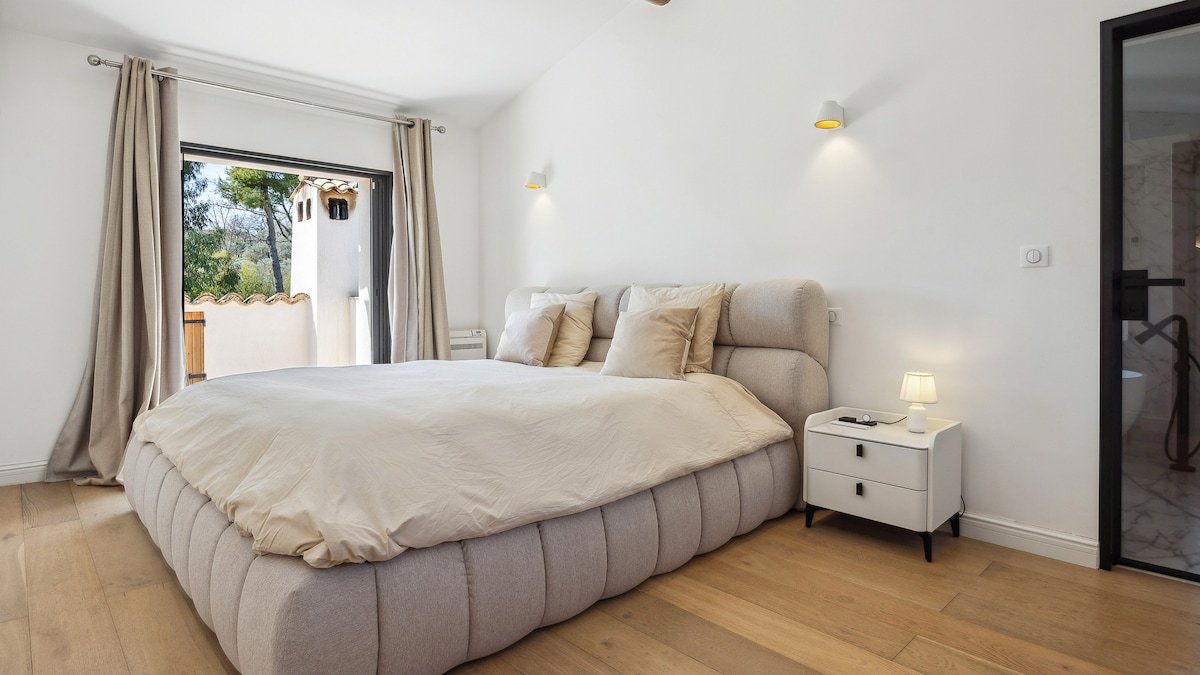 Charmante villa néo-provençale de 4 chambres gallery image 4