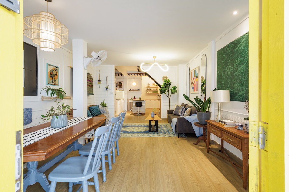 ArtsyThai Townhouse 4-11ppl gallery image 2