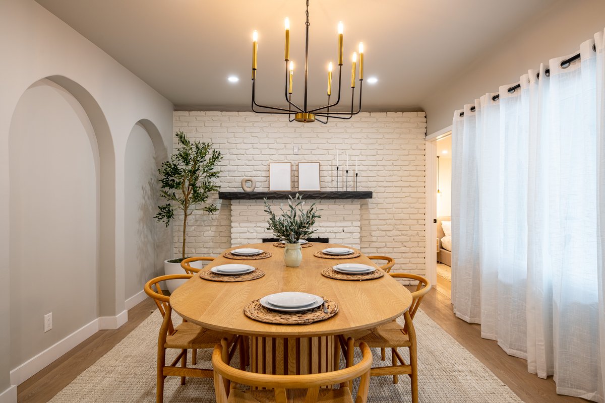 Spacious LA Luxury Retreat By Universal Studios!