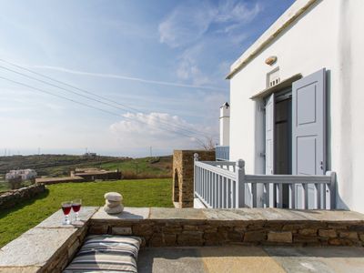 VILLA VISSILOS | charming home & sea view @Tinos