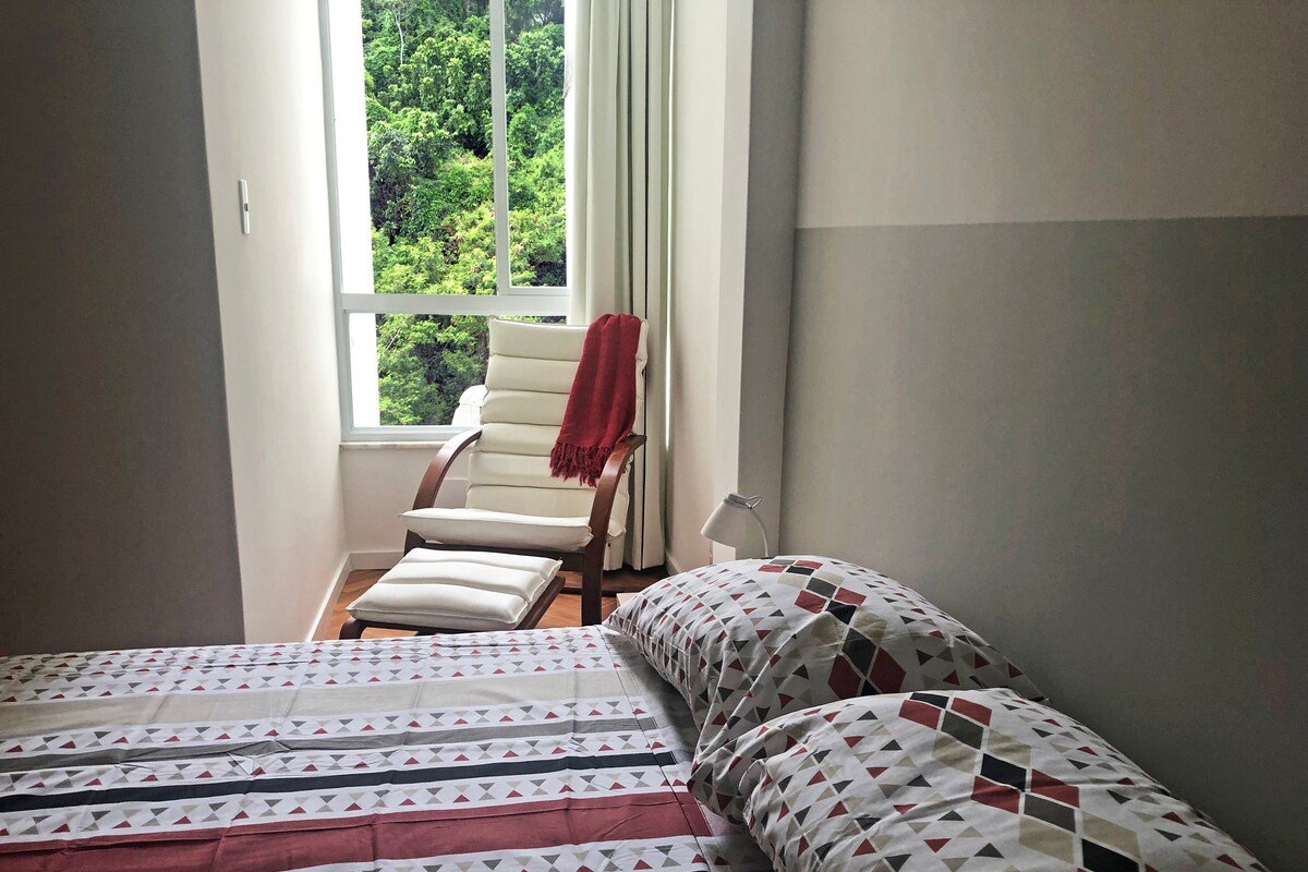 Atlantic forest and style by the sea in Copacabana gallery image 4