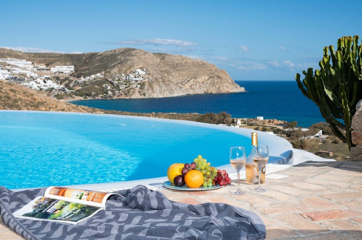 Villa Leo – Sea View Elegance & Infinity Pool gallery image 5