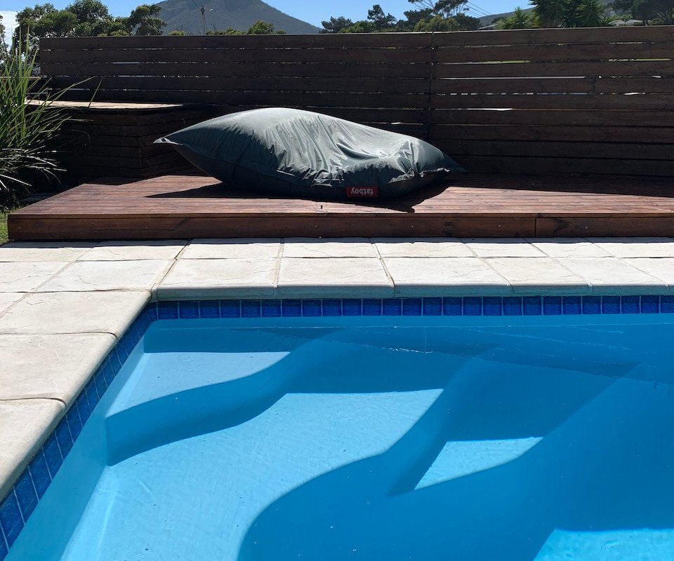 OttawaPalms VILLA & STUDIO with housekeeping gallery image 5