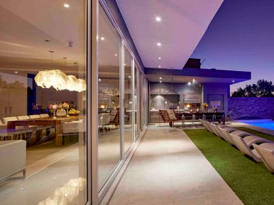 22 Geneva Camps Bay -solar back up system- OWNER