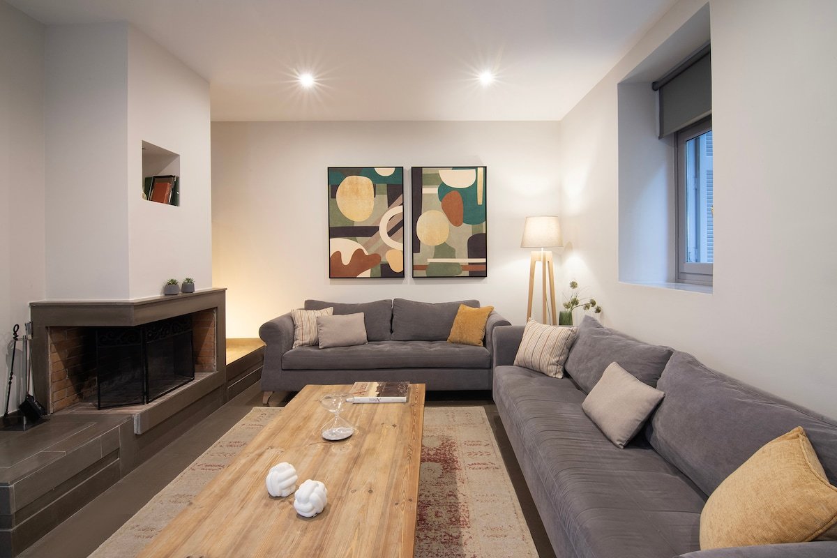 VILLA OLIVIA Philopappou gallery image 3