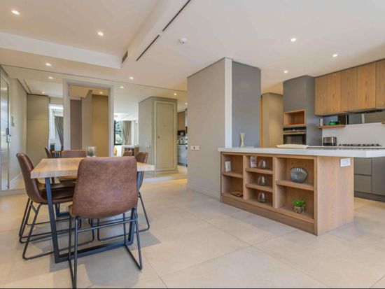 Dining area - Room