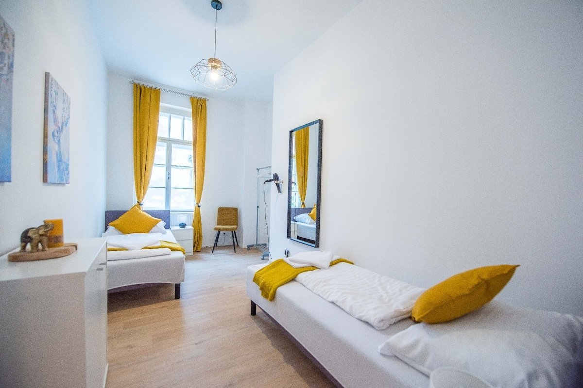 Großzügige Wohnung für 10 Personen gallery image 4