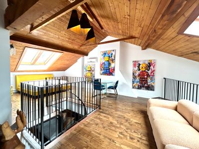 3 Floor Waterfront PH OLD MTL