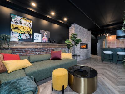 Heaven’s Garden / / Luxury penthouse downtown