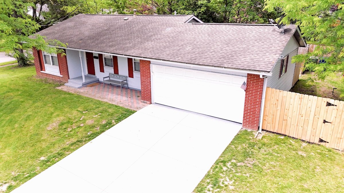 Entire Central Columbus Home! gallery image 3