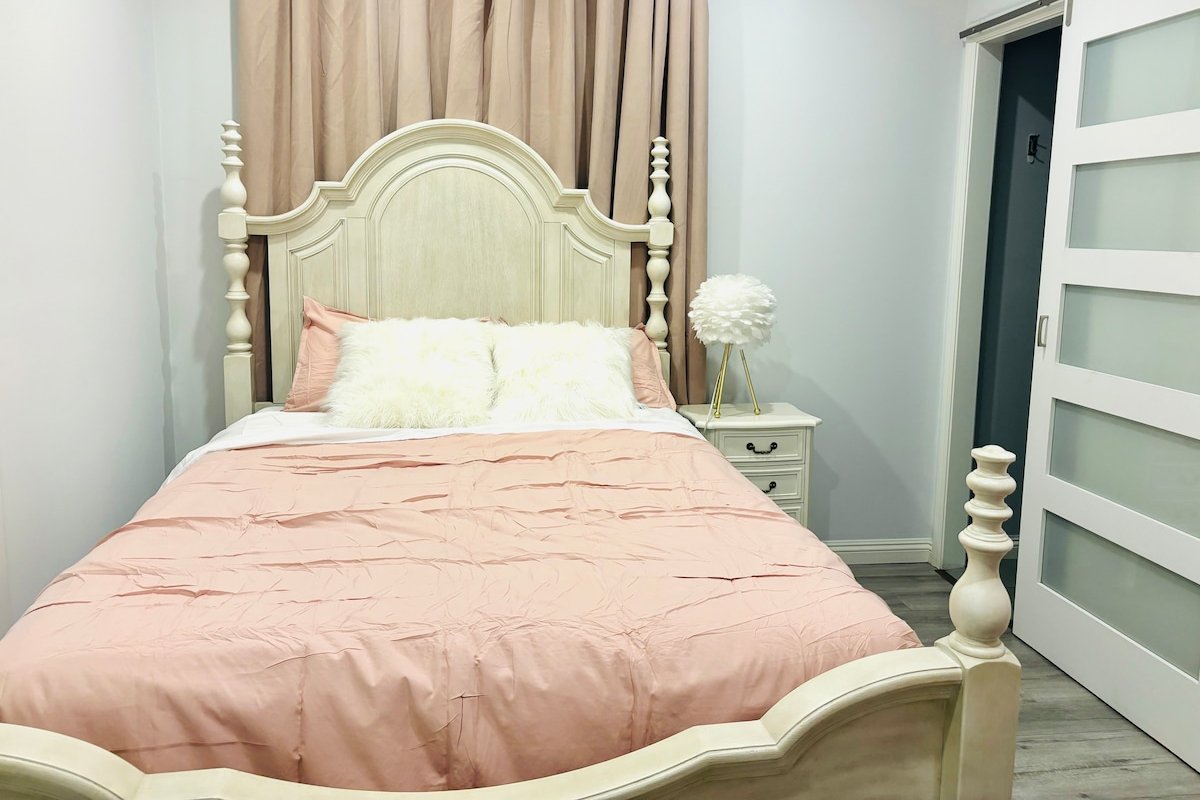 Great Location w spacious backyard | DTLA | USC | gallery image 5