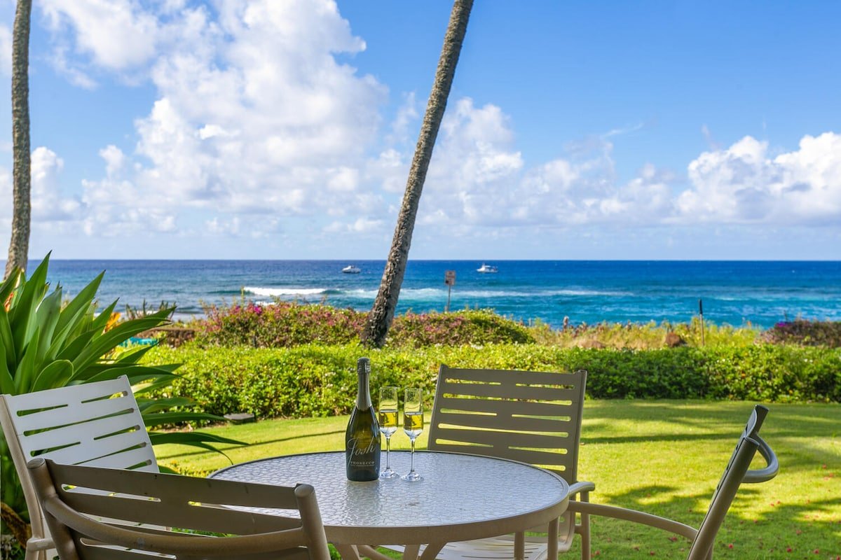 Oceanfront Breezy Corner Condo w/ Air Conditioning gallery image 3