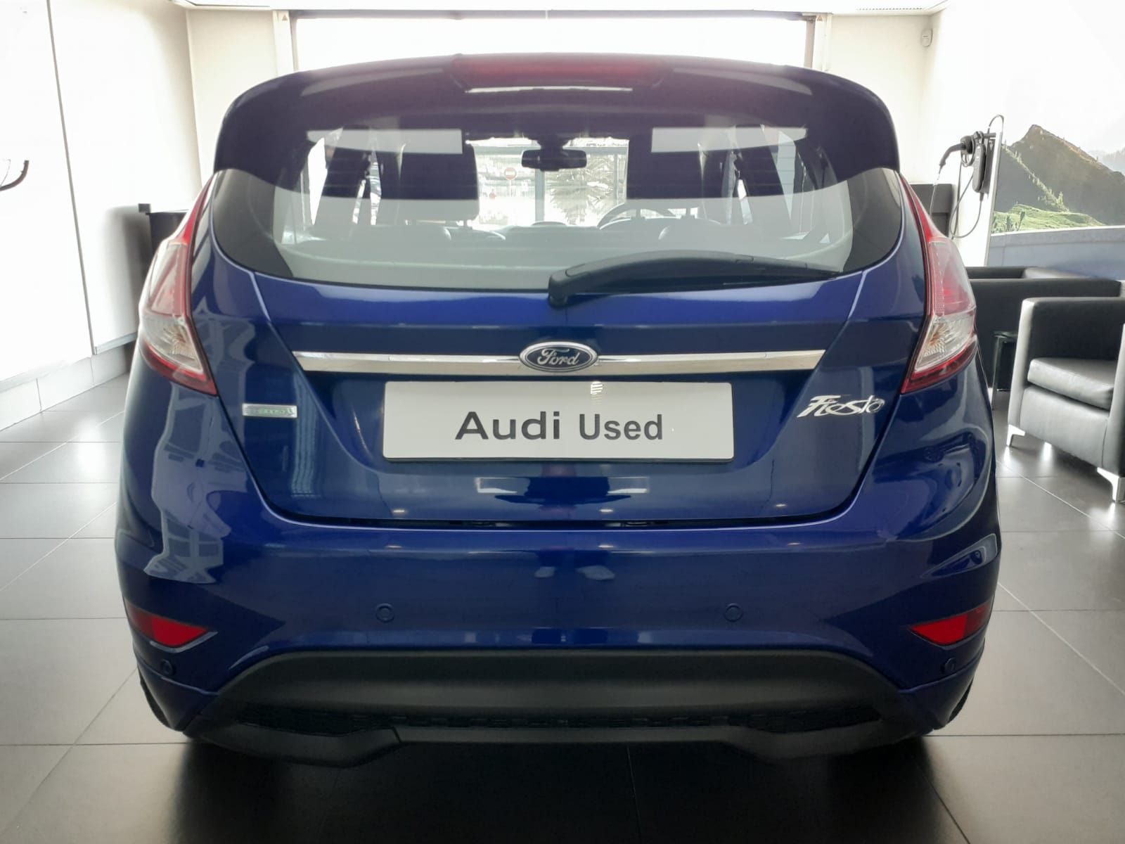 Used car gallery
