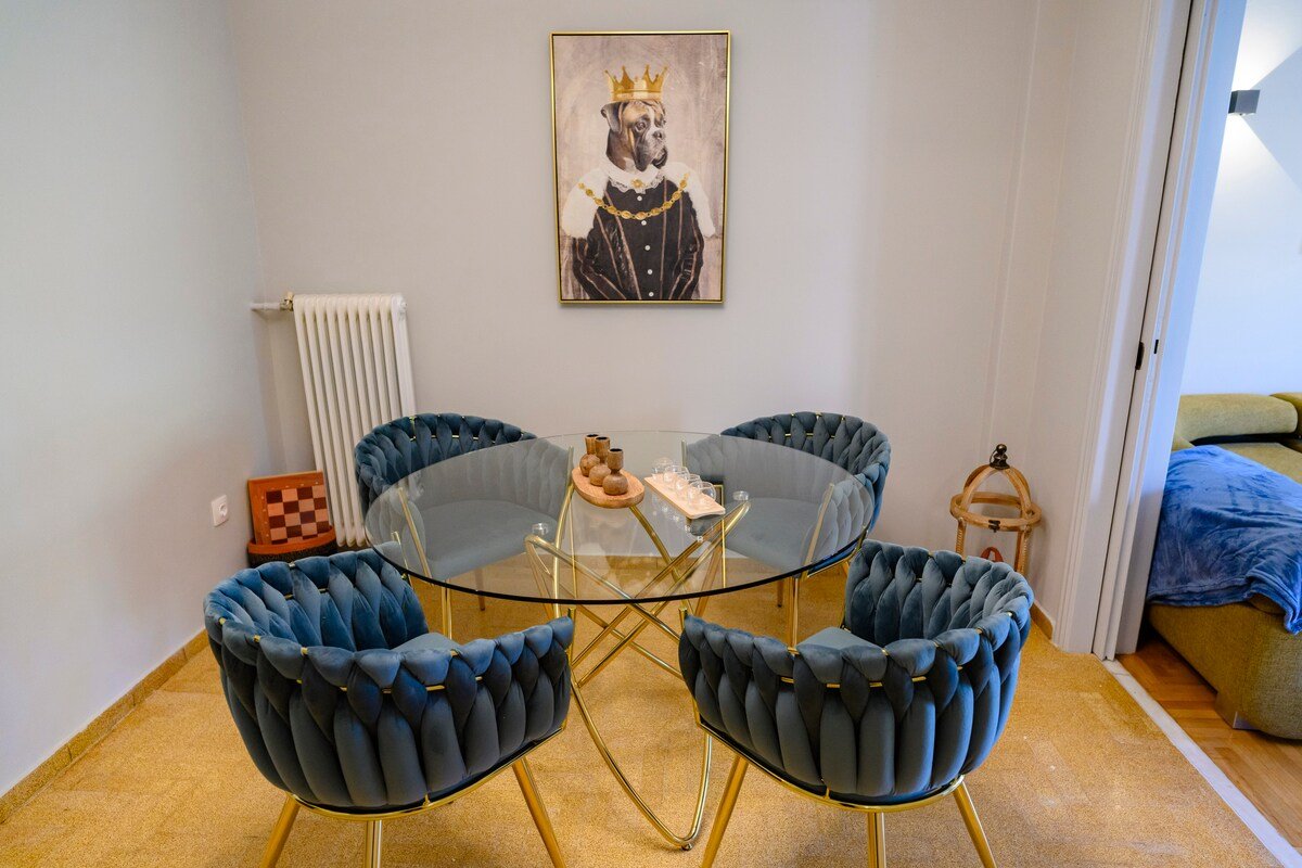 Stunning Acropolis 2 bedroom Opulence gallery image 5